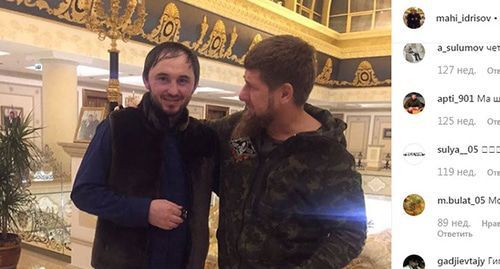 Махи Идрисов (слева) и Рамзан Кадыров. Скриншот с личной страницы https://www.instagram.com/mahi_idrisov/?hl=ru Махи Идрисов (слева) и Рамзан Кадыров. Скриншот с личной страницы https://www.instagram.com/mahi_idrisov/?hl=ru