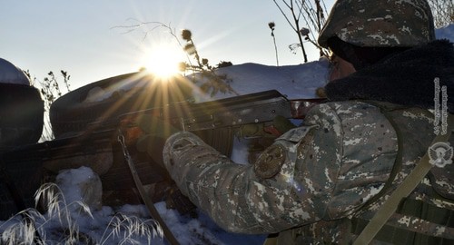 Солдат вооруженных сил Армении. Фото пресс-службы Минобороны Армении, http://www.mil.am Солдат вооруженных сил Армении. Фото пресс-службы Минобороны Армении, http://www.mil.am