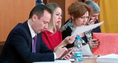 Адвокаты на процессе по делу Свидетелей Иеговы*. Волгоград, 27 февраля 2020 года. Фото Татьяны Филимоновой для "Кавказского узла". Адвокаты на процессе по делу Свидетелей Иеговы*. Волгоград, 27 февраля 2020 года. Фото Татьяны Филимоновой для "Кавказского узла".
