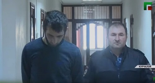 Житель Курчалоя обвиняется в краже. Стоп-кадр видео канала YouTube "ЧГТРК "Грозный"
https://www.youtube.com/watch?v=_DdDpaNt0EA Житель Курчалоя обвиняется в краже. Стоп-кадр видео канала YouTube "ЧГТРК "Грозный"
https://www.youtube.com/watch?v=_DdDpaNt0EA