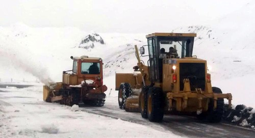 Снегоочистительная техника на Военно-Грузинская дорога. Фото Roads Department of Georgia / FB
Снегоочистительная техника на Военно-Грузинская дорога. Фото Roads Department of Georgia / FB