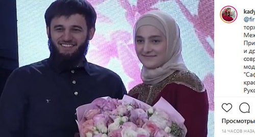 Руководитель администрации главы и правительства Чечни Ибрагим Закриев и Айшат Кадырова. Скриншот публикации в Instagram-аккаунте kadyrov._95 https://www.instagram.com/p/B9cic2HoOCL/ Руководитель администрации главы и правительства Чечни Ибрагим Закриев и Айшат Кадырова. Скриншот публикации в Instagram-аккаунте kadyrov._95 https://www.instagram.com/p/B9cic2HoOCL/