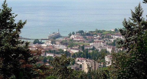 Сухуми. Фото Владимир К https://ru.wikipedia.org/wiki/Сухум Сухуми. Фото Владимир К https://ru.wikipedia.org/wiki/Сухум