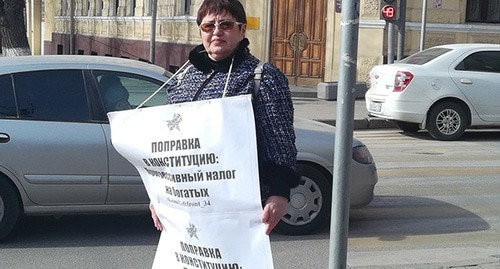 Татьяна Педан во время пикета. Волгоград, 10 марта 2020 г. Фото Татьяны Филимоновой для "Кавказского узла" Татьяна Педан во время пикета. Волгоград, 10 марта 2020 г. Фото Татьяны Филимоновой для "Кавказского узла"