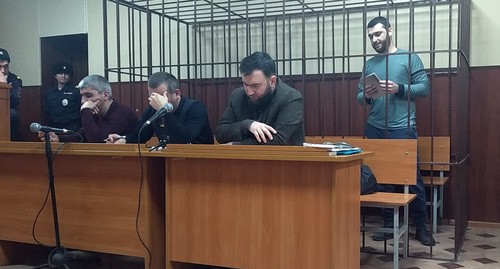 Абдулмумин Гаджиев во время суда. Фото Ильяса Капиева для "Кавказского узла" Абдулмумин Гаджиев во время суда. Фото Ильяса Капиева для "Кавказского узла"