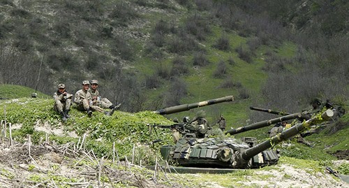 На линии соприкосновения в Нагорном Карабахе. Фото: REUTERS/Staff На линии соприкосновения в Нагорном Карабахе. Фото: REUTERS/Staff