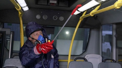 Дезинфекция. Фото прес-службы мэрии Сочи Дезинфекция. Фото прес-службы мэрии Сочи