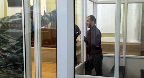 Багаудин Хаутиев в перерыве заседания по продлению меры пресечения, Ставропольский краевой суд, 18 марта 2020. Фото Аси Капаевой для "Кавказского узла" Багаудин Хаутиев в перерыве заседания по продлению меры пресечения, Ставропольский краевой суд, 18 марта 2020. Фото Аси Капаевой для "Кавказского узла"