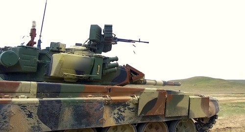 Военная техника армии Азербайдажна. Фото: пресс-служба МО Азербайджана https://mod.gov.az/ru/foto-arhiv-045/?gid=30606 Военная техника армии Азербайдажна. Фото: пресс-служба МО Азербайджана https://mod.gov.az/ru/foto-arhiv-045/?gid=30606