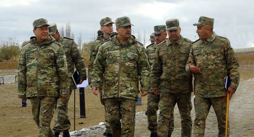 Военнослужащие азербайджанской армии. Фото пресс-службы Минобороны Азербайджана. https://mod.gov.az/ru/foto-arhiv-045/?gid=26511 Военнослужащие азербайджанской армии. Фото пресс-службы Минобороны Азербайджана. https://mod.gov.az/ru/foto-arhiv-045/?gid=26511