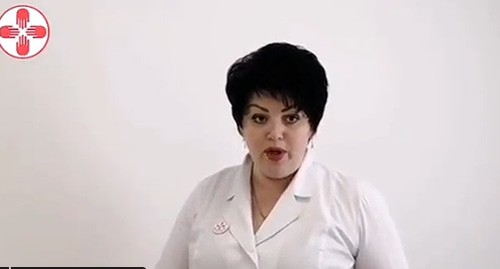 Юлия Волкова. Кадр видео АЛЬЯНС ВРАЧЕЙ Краснодарский край
@JuliaAlyans https://twitter.com/JuliaAlyans/status/1242842389846376451
Юлия Волкова. Кадр видео АЛЬЯНС ВРАЧЕЙ Краснодарский край
@JuliaAlyans https://twitter.com/JuliaAlyans/status/1242842389846376451