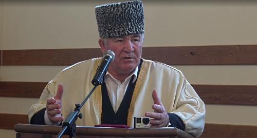 Муфтий Карачаево-Черкесии Исмаил Бердиев. Фото: скриншот видео youtube канала IslamNews Муфтий Карачаево-Черкесии Исмаил Бердиев. Фото: скриншот видео youtube канала IslamNews