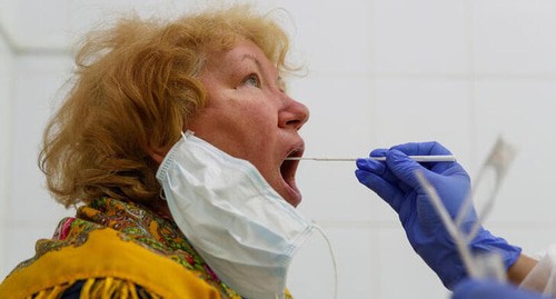 Анализ на коронавирусную инфекцию. Фото REUTERS/Maxim Shemetov Анализ на коронавирусную инфекцию. Фото REUTERS/Maxim Shemetov