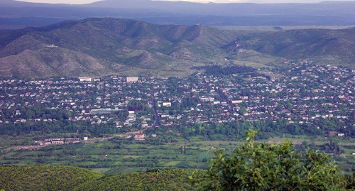 Село в Болнисском районе Грузии. Фото David Asriashvili https://commons.wikimedia.org/wiki/Category:Bolnisi Село в Болнисском районе Грузии. Фото David Asriashvili https://commons.wikimedia.org/wiki/Category:Bolnisi