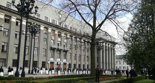 Митинг во Владикавказе. 20 апреля 2020 г. Фото Эммы Марзоевой для "Кавказского узла" Митинг во Владикавказе. 20 апреля 2020 г. Фото Эммы Марзоевой для "Кавказского узла"
