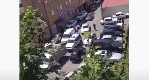 На месте происшествия. Кадр видео ГТРК 'Ставрополье' ВЕСТИ Ставропольский край https://www.youtube.com/watch?v=5Cwf4_ejd_s На месте происшествия. Кадр видео ГТРК 'Ставрополье' ВЕСТИ Ставропольский край https://www.youtube.com/watch?v=5Cwf4_ejd_s