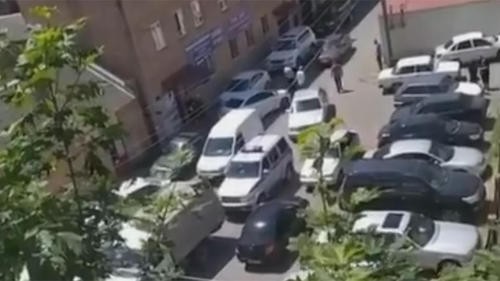 На месте происшествия . Кадр видео ГТРК 'Ставрополье' ВЕСТИ Ставропольский край https://www.youtube.com/watch?v=5Cwf4_ejd_s На месте происшествия . Кадр видео ГТРК 'Ставрополье' ВЕСТИ Ставропольский край https://www.youtube.com/watch?v=5Cwf4_ejd_s