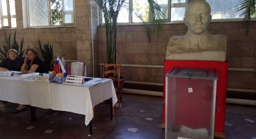 Избирательный участок в Дагестане. Фото Мурада Мурадова для "Кавказского узла" Избирательный участок в Дагестане. Фото Мурада Мурадова для "Кавказского узла"