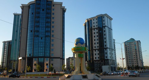 Гудермес. Фото Brainwashing -https://ru.wikipedia.org/wiki/Гудермес#/media/Файл:Gudermes_City4.jpg Гудермес. Фото Brainwashing -https://ru.wikipedia.org/wiki/Гудермес#/media/Файл:Gudermes_City4.jpg