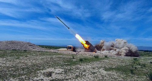 Боевая стрельба. Фото пресс-службы Минобороны https://mod.gov.az/ Боевая стрельба. Фото пресс-службы Минобороны https://mod.gov.az/