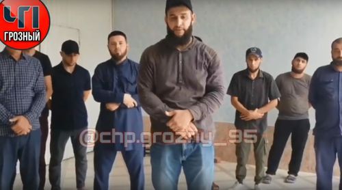 Родственники Мамихана Умароваю Кадр из видео в канале «ЧП Грозный chp.grozny_95», www.youtube.com/channel/UCLI-8VNoX0Qdd49WEHOMqKw
Родственники Мамихана Умароваю Кадр из видео в канале «ЧП Грозный chp.grozny_95», www.youtube.com/channel/UCLI-8VNoX0Qdd49WEHOMqKw