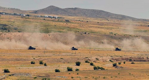 Военная техника армии Армении. Фото пресс-служба Минобороны Армении http://www.mil.am/ Военная техника армии Армении. Фото пресс-служба Минобороны Армении http://www.mil.am/