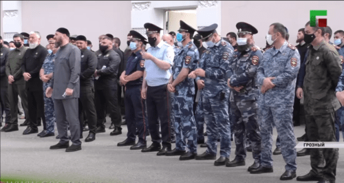 Публичное порицание жителей Чечни силовиками. Стоп-кадр видео ЧГТРК "Грозный" https://www.youtube.com/watch?v=DCtK88gUkvI&feature=youtu.be Публичное порицание жителей Чечни силовиками. Стоп-кадр видео ЧГТРК "Грозный" https://www.youtube.com/watch?v=DCtK88gUkvI&feature=youtu.be