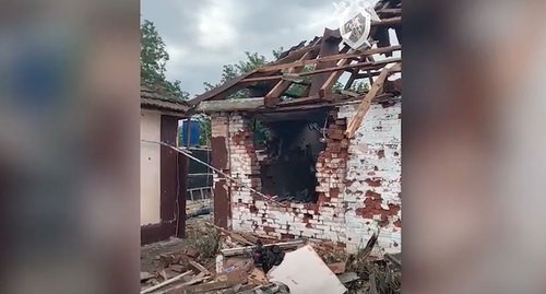 Домовладение, в котором проходила спецоперация. кадр видео Следственный комитет Российской Федерации
https://www.youtube.com/watch?v=WH8f9qZ0VZs&feature=youtu.be Домовладение, в котором проходила спецоперация. кадр видео Следственный комитет Российской Федерации
https://www.youtube.com/watch?v=WH8f9qZ0VZs&feature=youtu.be