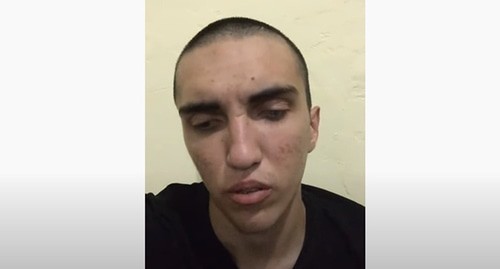 Уроженец Дагестана Джамалдин Магомедов записал видео с извинениями перед верующими. Стоп-кадр видео https://www.youtube.com/watch?v=jcXiaA8DaqY&feature=emb_logo Уроженец Дагестана Джамалдин Магомедов записал видео с извинениями перед верующими. Стоп-кадр видео https://www.youtube.com/watch?v=jcXiaA8DaqY&feature=emb_logo