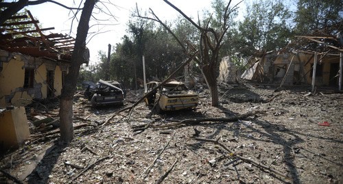 Последствия обстрела Барда. 08.10.20 Фото Азиза Каримова для "Кавказского узла" Последствия обстрела Барда. 08.10.20 Фото Азиза Каримова для "Кавказского узла"