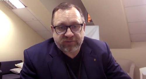 Журналист Юрий Котенок. Кадр видео
PolitWera https://www.youtube.com/watch?v=tscPRFJ_4wc&app=desktop Журналист Юрий Котенок. Кадр видео
PolitWera https://www.youtube.com/watch?v=tscPRFJ_4wc&app=desktop