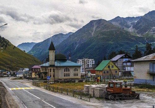 Поселок Терскол, фото:
v-solonbekov.livejournal.com