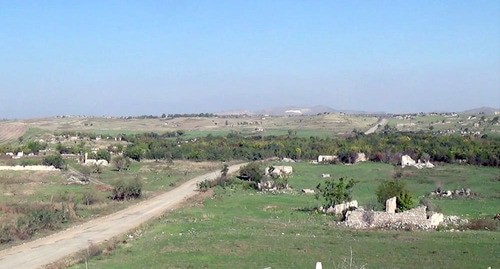 Физули. Фото пресс-службы Мо Азербайджана https://mod.gov.az/az/news/isgaldan-azad-olunan-fuzuli-seherinin-merkezinde-azerbaycan-bayragi-qaldirilib-video-33087.html Физули. Фото пресс-службы Мо Азербайджана https://mod.gov.az/az/news/isgaldan-azad-olunan-fuzuli-seherinin-merkezinde-azerbaycan-bayragi-qaldirilib-video-33087.html
