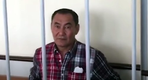 Михаил Музраев. Стоп-кадр видео https://www.youtube.com/watch?v=Sk9YEpidM-0 Михаил Музраев. Стоп-кадр видео https://www.youtube.com/watch?v=Sk9YEpidM-0