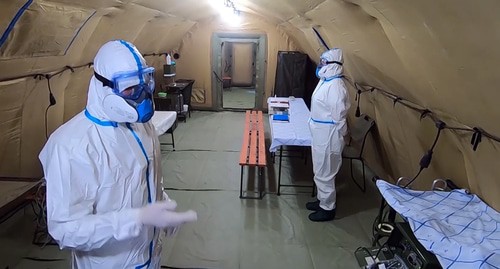 Врач госпиталя Минобороны. Кадр видео пресс-службы МО России https://function.mil.ru/news_page/country/more.htm?id=12321951@egNews Врач госпиталя Минобороны. Кадр видео пресс-службы МО России https://function.mil.ru/news_page/country/more.htm?id=12321951@egNews