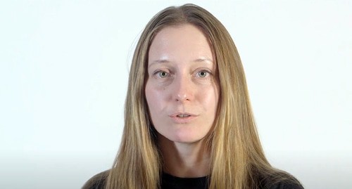 Светлана Прокопьева. Кадр видео Committee to Protect Journalists
https://www.youtube.com/watch?v=b4nnJ9iu1SQ&feature=emb_logo Светлана Прокопьева. Кадр видео Committee to Protect Journalists
https://www.youtube.com/watch?v=b4nnJ9iu1SQ&feature=emb_logo