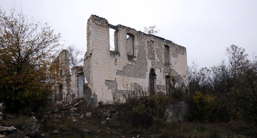 Разрушенный дом в Физули.18 ноября 2020 года. Фото Азиза Каримова для "Кавказского узла". Разрушенный дом в Физули.18 ноября 2020 года. Фото Азиза Каримова для "Кавказского узла".