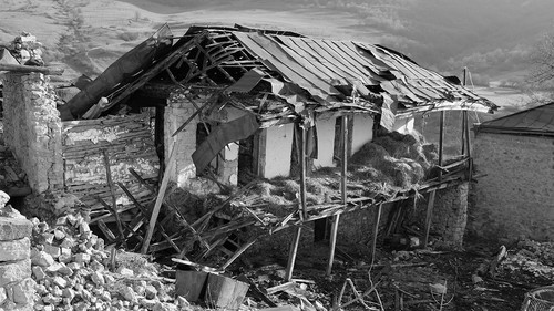 Село Хцаберд. Ноябрь 2020 года. Фото Анжелики Закарян, Civilnet. https://www.civilnet.am/news/2020/11/27/Հադրութի-շրջանի-կտորները-փրկողները․-ֆոտոշարք/410272?fbclid=IwAR1RGpBWV92dCS3MpBJYhvOAGjDR6WfXaVtOzBH1avm13xhFrfC36JKfjAI Село Хцаберд. Ноябрь 2020 года. Фото Анжелики Закарян, Civilnet. https://www.civilnet.am/news/2020/11/27/Հադրութի-շրջանի-կտորները-փրկողները․-ֆոտոշարք/410272?fbclid=IwAR1RGpBWV92dCS3MpBJYhvOAGjDR6WfXaVtOzBH1avm13xhFrfC36JKfjAI
