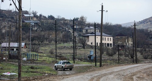 Дорога в село Талиш Нагорного Карабаха. Фото
Азиза Каримова для "Кавказского узла" Дорога в село Талиш Нагорного Карабаха. Фото
Азиза Каримова для "Кавказского узла"