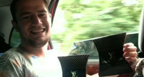 Убитый Вали Абдурагимов. Кадр видео, опубликованного в сообществе "Голос Дагестана" "ВКонтакте"
https://vk.com/video-74219800_456248429 Убитый Вали Абдурагимов. Кадр видео, опубликованного в сообществе "Голос Дагестана" "ВКонтакте"
https://vk.com/video-74219800_456248429
