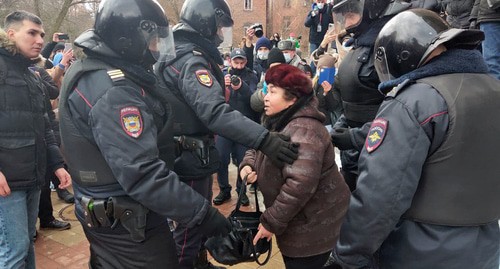 Задержания в Ростове-на-Дону. Фото Константина Волгина для "Кавказского узла" Задержания в Ростове-на-Дону. Фото Константина Волгина для "Кавказского узла"