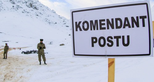 Пост по дороге в Кельбаджар. Фото Азиза Каримова для "Кавказского узла" Пост по дороге в Кельбаджар. Фото Азиза Каримова для "Кавказского узла"