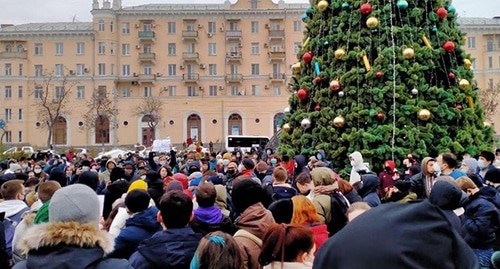 Участники акции за Навального. 23 января 2021 г. Фото Алены Садовской для "Кавказского узла" Участники акции за Навального. 23 января 2021 г. Фото Алены Садовской для "Кавказского узла"