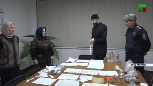 Стоп-кадр видеоролика со страницы ЧГТРК "Грозный" в Instagram https://www.instagram.com/groznytv/?hl=ru Стоп-кадр видеоролика со страницы ЧГТРК "Грозный" в Instagram https://www.instagram.com/groznytv/?hl=ru