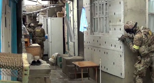 КТО в Махачкале 11 марта 2021 года. Фото: пресс-служба НАК http://nac.gov.ru/kontrterroristicheskie-operacii/v-dagestane-v-hode-kto-neytralizovan-bandit-1.html#&gid=1&pid=1 КТО в Махачкале 11 марта 2021 года. Фото: пресс-служба НАК http://nac.gov.ru/kontrterroristicheskie-operacii/v-dagestane-v-hode-kto-neytralizovan-bandit-1.html#&gid=1&pid=1