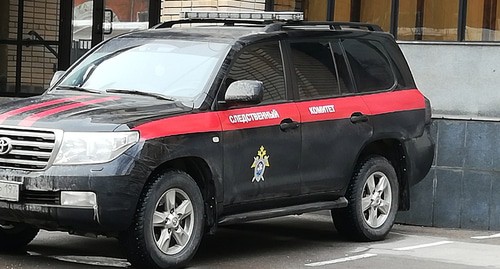 Автомобиль Следственного комитета России. Фото Нины Тумановой для "Кавказского узла" Автомобиль Следственного комитета России. Фото Нины Тумановой для "Кавказского узла"