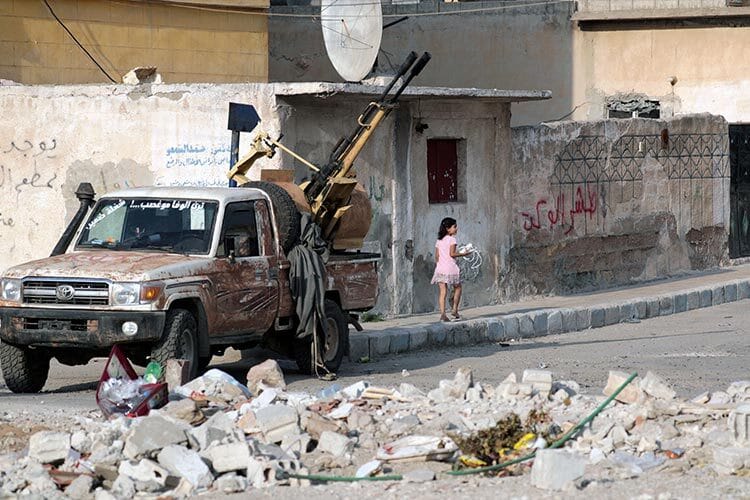 Война в Сирии. Фото: REUTERS/Khalil Ashawi Война в Сирии. Фото: REUTERS/Khalil Ashawi