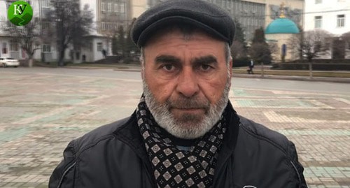 Муртазали Гасангусейнов. Скриншот видео "Кавказского узла" https://www.youtube.com/watch?v=k_MNnpzcd6I Муртазали Гасангусейнов. Скриншот видео "Кавказского узла" https://www.youtube.com/watch?v=k_MNnpzcd6I
