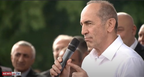 Роберт Кочарян. Фото: стопкадр видео канала NEWS AM https://www.youtube.com/watch?v=DIF4ScoZgtY Роберт Кочарян. Фото: стопкадр видео канала NEWS AM https://www.youtube.com/watch?v=DIF4ScoZgtY