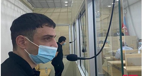 Давид Давтян и Геворг Суджян в зале суда. Фото https://apa.az/ru/xeber/proisshestvie-v-azerbaydjane/prokuror-zaprosil-16-let-liseniya-svobody-dlya-kazdogo-iz-obvinyaemyx-v-spionaze-armyan-obnovleno-2-452872 Давид Давтян и Геворг Суджян в зале суда. Фото https://apa.az/ru/xeber/proisshestvie-v-azerbaydjane/prokuror-zaprosil-16-let-liseniya-svobody-dlya-kazdogo-iz-obvinyaemyx-v-spionaze-armyan-obnovleno-2-452872